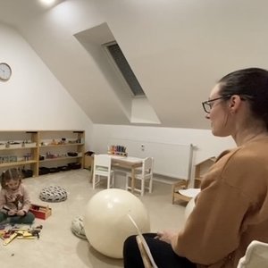 Rozdiel medzi terapiou hrou a filálnou terapiou
